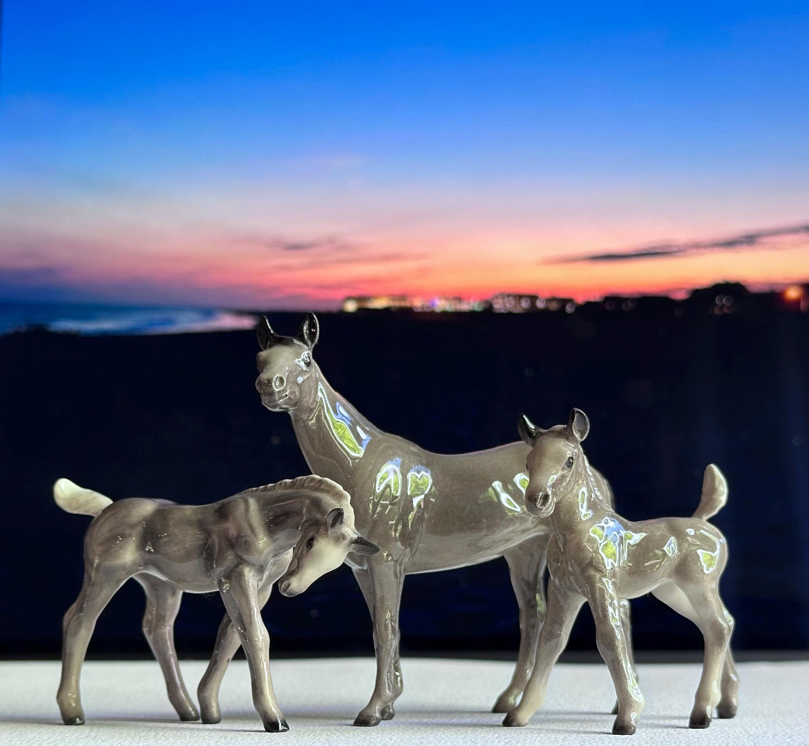 Hagen Renaker Horse Figurines - Etsy