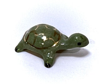 Baby Turtle with Gold Luster Figurine HAGEN RENAKER Vintage Miniature