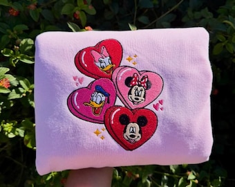 Felpa con cuori ricamati di Topolino e i suoi amici, maglietta Disney per San Valentino, Disneyland Sweethearts, felpa con cappuccio Disney Lovers, regalo per San Valentino