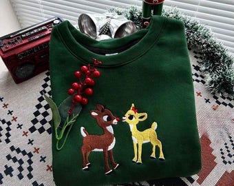 Sweat-shirt brodé de Noël pour couple Rudolph et Clarice, chemise brodée de Noël renne, sweat à capuche de Noël pour Noël, cadeau d'hiver douillet