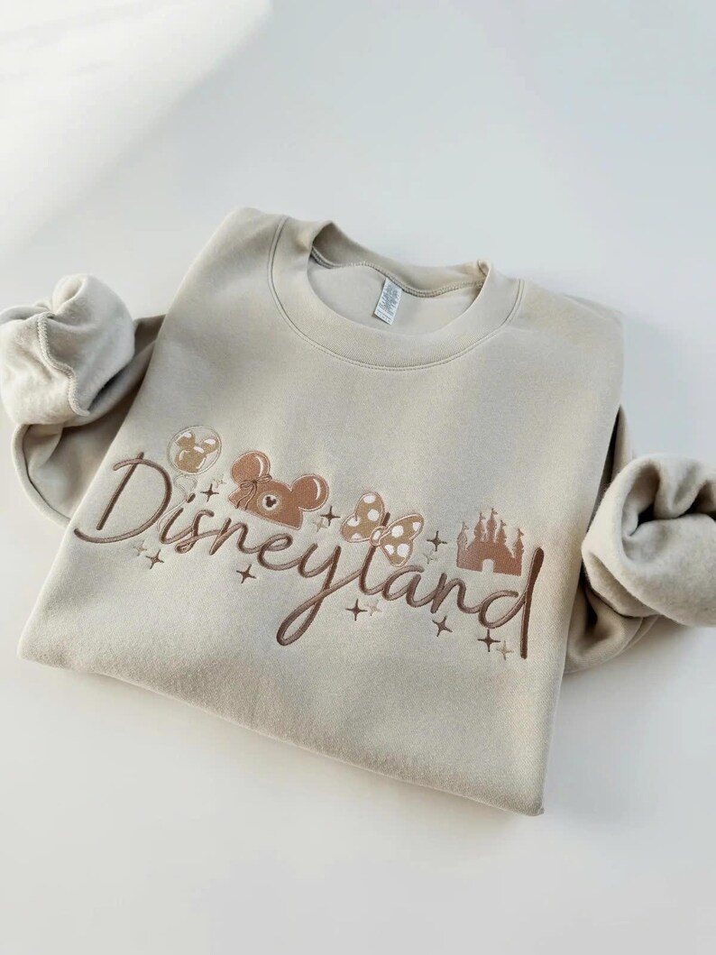Disneyland Embroidered Crewneck Sweatshirt, Disneyland Coquette Hoodie, Disney Embroidered Shirt, Magic Kingdom, Disney Trip Shirt image 3