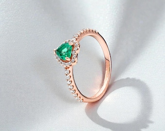 Anillo de corazón brillante y elevado, joyería chapada en oro rosa de 14 quilates para mujer, elegante accesorio llamativo, regalo para ella.