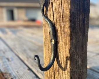 Small Leaf Hook