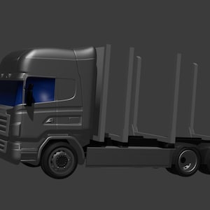 Pode incluir: Um caminhão semi-reboque cinza com um reboque de plataforma. O reboque tem barras de metal para transportar toras.