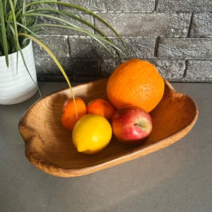Natural Oak Wooden Serving Bowl | Rustic Kitchen Decor | Wooden Salad Bowl | Wooden Fruit Bowl | Wooden Kitchenware | Unique Kitchen Gift