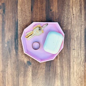 Bandeja moderna para llaves, billetera y joyas: ¡perfecta para escritorio, estantería, mesita de noche y tocador!