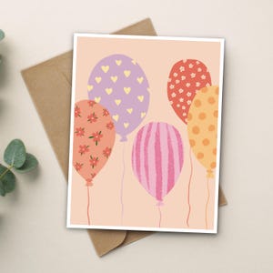 Carte de ballons d'anniversaire, joyeux anniversaire, joyeux anniversaire, félicitations, toute célébration, blanc à l'intérieur, A2 avec enveloppe, carte faite main