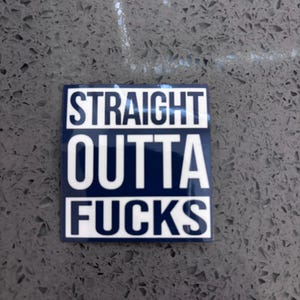 Grappige veiligheidshelmsticker voor de handelaar Blue Collar Humor waterdicht, UV-bestendig, duurzaam vinylstickers, rechtstreeks uit de handel