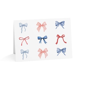 Biglietto d'auguri con fiocco rosso, bianco e blu / Biglietto con nastri patriottici acquerellati, grazioso articolo di cancelleria per tutte le occasioni / Set da 1 o 10