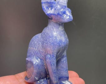 手彫りのブルーオニキスの座った猫：メキシコ産オニキスストーン