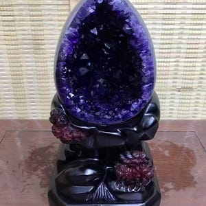 10.4LB Natural Amethyst Crystal Dinosaur egg,Amethyst Geode from Uruguay, Crystal cluster mineral specimen,Office, home decor, healing+Stand