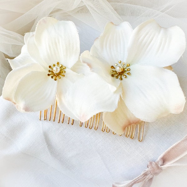 Wildfell Plum Hair Comb, with fabric Dogwood flowers, glass pearls and brass stamens