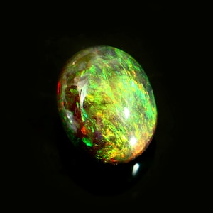Top Quality Ethiopian Opal Cabochon Gemstone 12x10 MM Ethiopian Opal Oval Shape Loose Gemstone 4.85 Carat