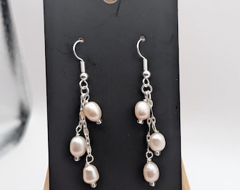 Pearl dangle earrings