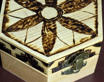 Assyrian Chamomile Flower Jewlery Box