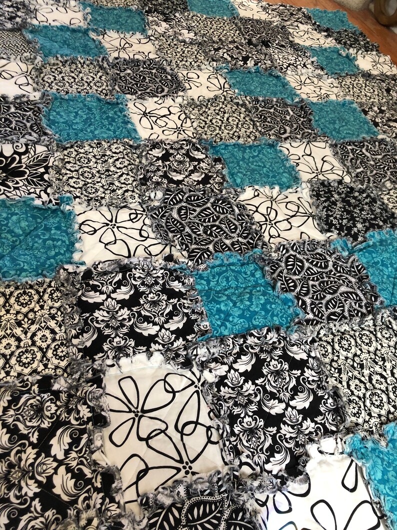 Aqua Black and White Rag Quilt