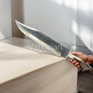 Hand-Forged Bowie Knife: D2 Steel Blade, Stag Horn Handle