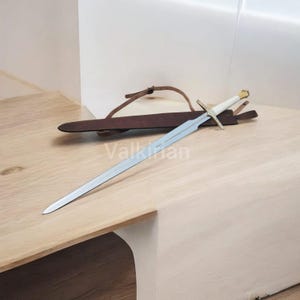 Hand Forged Viking Master Sword Handmade Collectible Sword Cosplay Medieval Sword Anniversary Birthday Men Gifts for Him Wedding Gifts Idea.