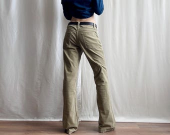 Vintage Soft Fine-Wale Corduroy Pants in Light Khaki Green, Stretchy Y2K Mid Rise Bootcut Cord Trousers, Medium Size M