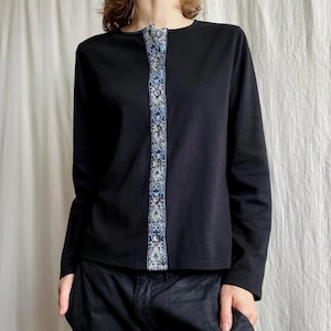 Vintage zwart katoenen polyjersey vest met sierknoopsluiting, maat S/M