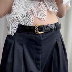 Vintage Croc-Embossed Black Leather Belt: Ornate Brass Buckle (S/M)