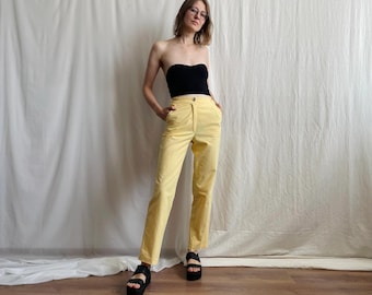 Vintage High Waisted Cotton Cigarette Pants in Yellow, Size XXS/XS
