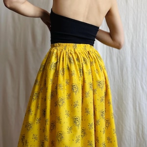 Vintage French Floral A-line Midi Skirt in Bright Yellow, Full Elastic Waist Maximalist Skirt, One Size Fits XXS to M