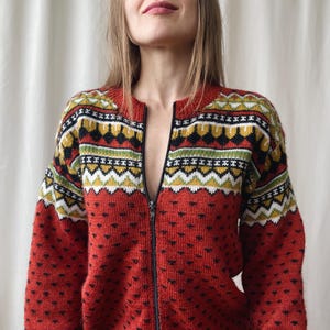 Vintage Handgestrickte Wolle Strickjacke, mehrfarbige Fair Isle Strick-Zip Up Jacke, Größe S
