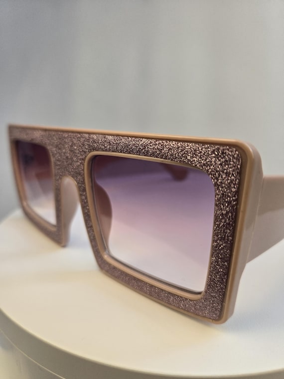 Oversized Pink Mirrored Square Sunglasses Gold Crystal Embellished Clusters Diva Frame Sunglasses, Gold Glitter Sparkle Square Eyeglasses main image 3