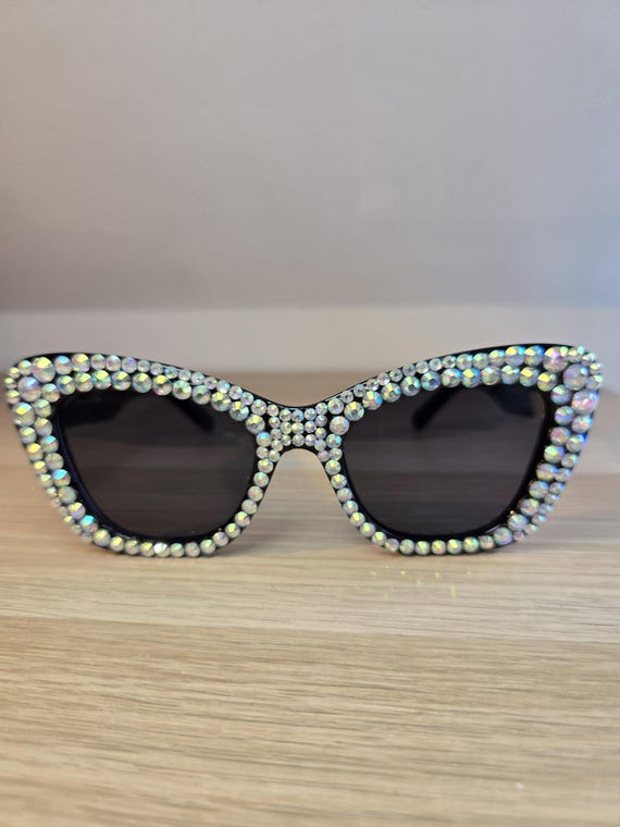 Black Oversized Cat Eye Sunglasses | Blue, Purple AB  display picture 1