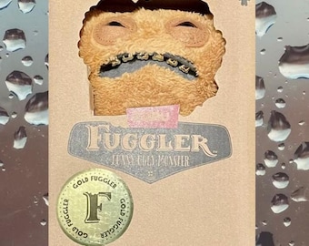 Muñeco de peluche espeluznante y lindo / Monstruo de peluche único / Objeto coleccionable de exhibición