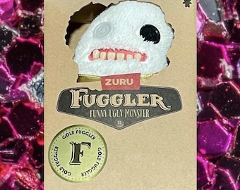 Extraña criatura de peluche con ojos brillantes / Juguete de peluche coleccionable / Animal de peluche suave y espeluznante