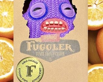 Peluche inusual / Decoración de estantería