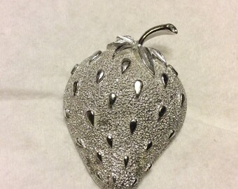 Vintage Sarah Coventry silver strawberry brooch pin. Free ship