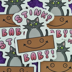 Pegatina suave de gato bebé apestoso: arte divertido para amantes de los gatitos