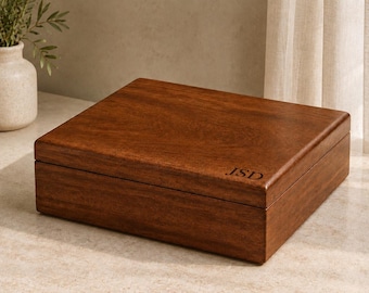 Personalized Keepsake Box | Wooden Memory Box chest | Custom Birthday Gift for Him | Graduation Gift | Retirement | Groomsmen Wedding Gift