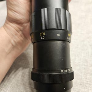 Soligor F = 400mm 1:8 Lens with case immagine 5