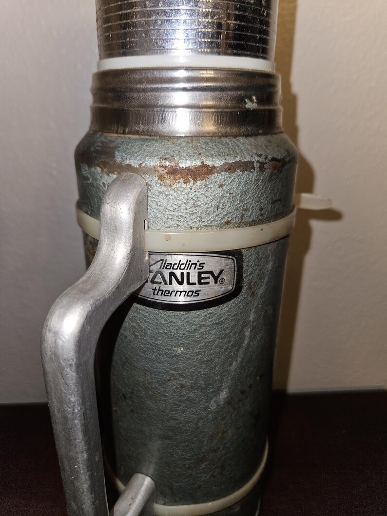 Termo de vacío Aladdin Stanley A83 antiguo imagen 2