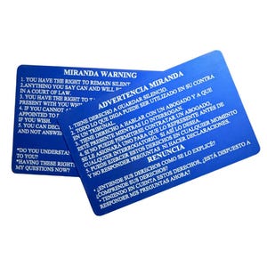 Tarjeta de billetera con los derechos Miranda en inglés y español / Referencia policial bilingüe