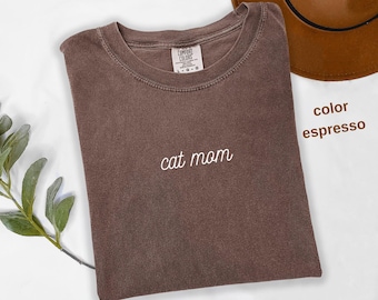 Comfort Colors®, Cat Mom Shirt, Cat Lover Shirt, Cat Mommy Shirt, Pet Lover Shirt, Animal Lover Gift, Cat Mom Gift, Gift for Cat Moms t834