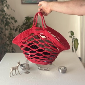 Handmade Net Bag – Lightweight Knotted Market Tote Bag – Eco-Friendly Mesh Shopping Bag – Boho Reusable Hand Bag.