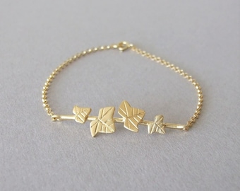 Solid Gold Bracelet  - 14k gold bracelet, gold ivy leaves bracelet, woodland jewelry,  bridal accessories, bridal bracelet, gift for her