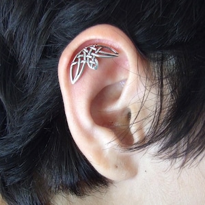 Silver Celtic Cartilage Earring - helix earring, silver cartilage earring, gold ear piercing, Celtic helix earring, elvish piercing