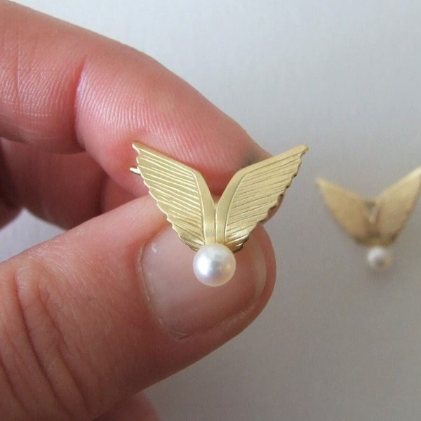 14k Gold Pearl Earrings - wing stud earrings , pearl earrings ,  gold stud earrings , gold climbing earrings , wedding earrings