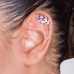 Silver Leaves Helix Piercing with Personalized Gemstone -  helix stud, woodland cartilage earring, silver helix stud, personalized helix
