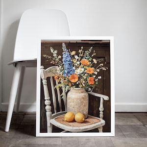 Impresión artística de jarrón rústico con flores silvestres, decoración floral de pared de estilo rústico, arte de pared de cerámica rústica, descarga digital
