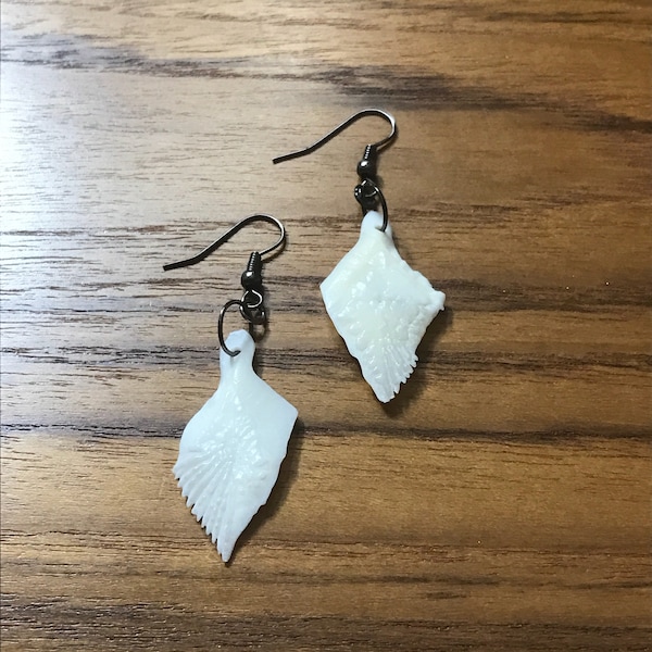 Gar Fish Scale Drop Earrings / Taxidermy / Oddity / Real Bone Jewelry / Gifts for her / Gifts for him / Unisex