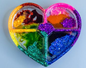 Rainbow Heart Glitter Trinket Tray Colorful Resin Catch All Dish Dopamine Decor Gift for Bestie Pride Gift