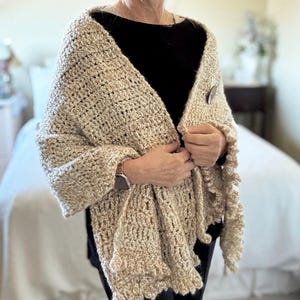 Easy Beginner Crochet Shawl PATTERN: Button Wrap