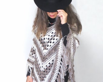 Easy Crochet Poncho PATTERN / Bella Ombre Fringed Wrap